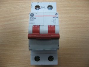 GE Mains Switch 100A 666611